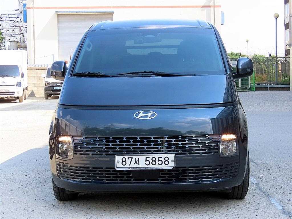 HYUNDAI Staria 2021 Gris - Importación desde Corea - HF Imports Iquique - Foto 1