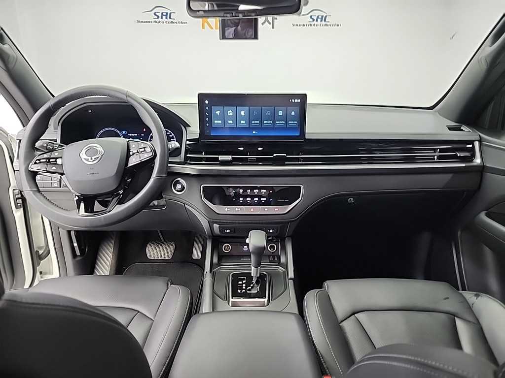Ssangyong Rexton - Vista 9
