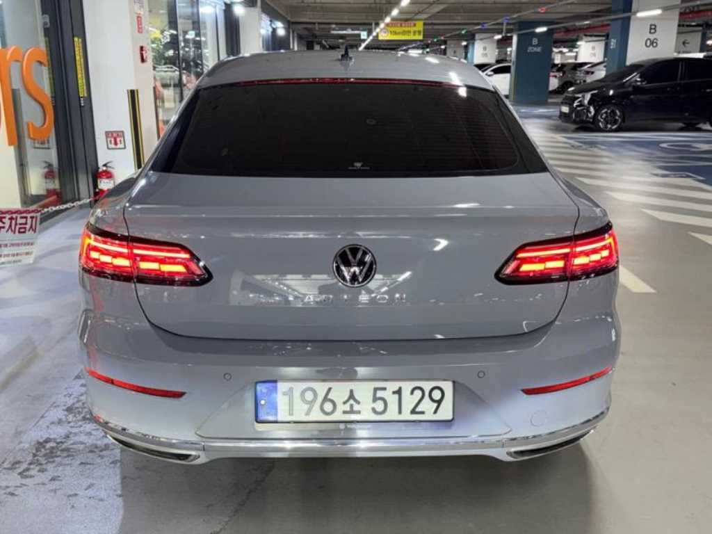 Volkswagen Arteon - Vista 7