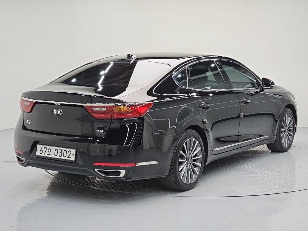 KIA K7 - Vista 6