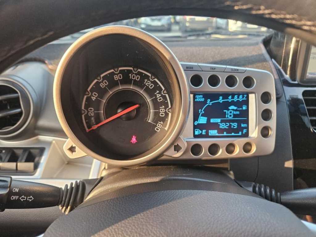 Chevrolet Spark - Vista 7