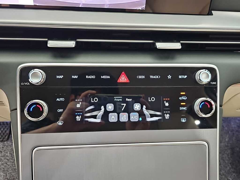 Genesis GV80 - Vista 12