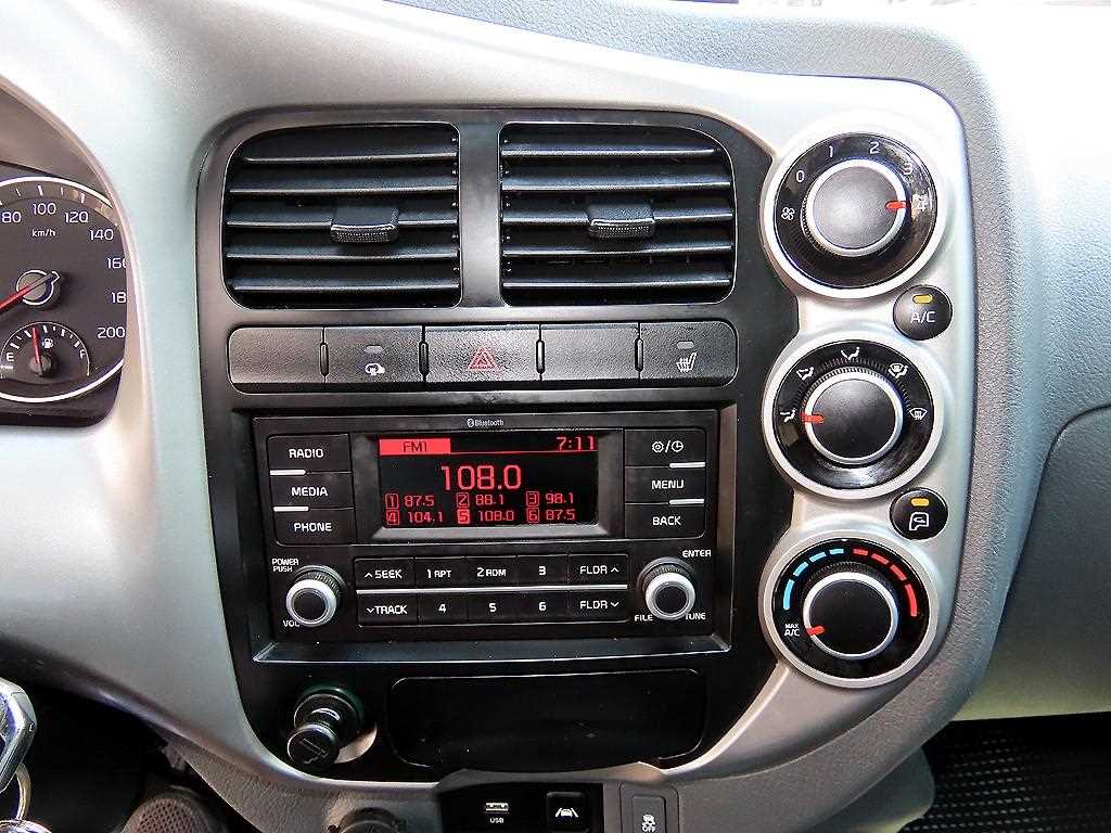 Small Truck Normal Box(High Deck) 2024 Blanco - Importación desde Corea - HF Imports Iquique - Foto 16