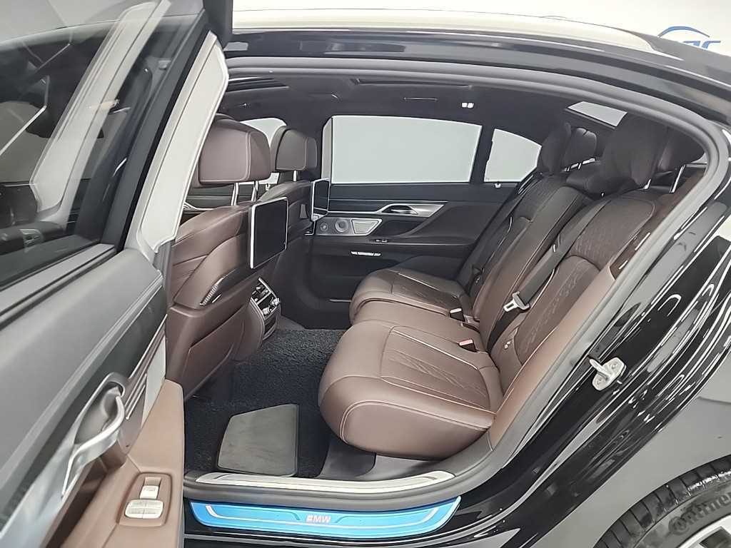 BMW 7 Series 2017 Negro - Importación desde Corea - HF Imports Iquique - Foto 14