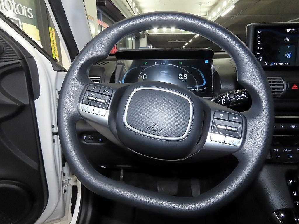 HYUNDAI Casper - Vista 10