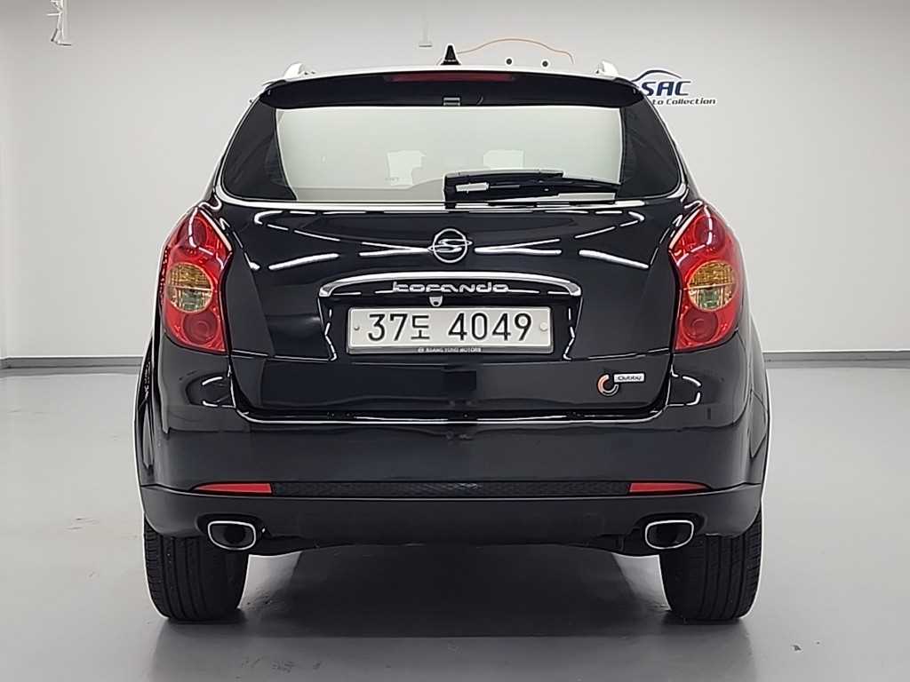 Ssangyong Korando - Vista 3