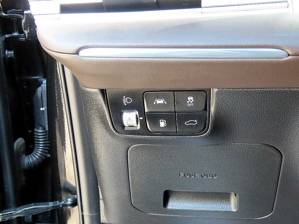 HYUNDAI Grandeur 2019 Negro - Importación desde Corea - HF Imports Iquique - Foto 13