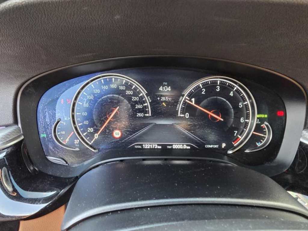 BMW 5 Series - Vista 8