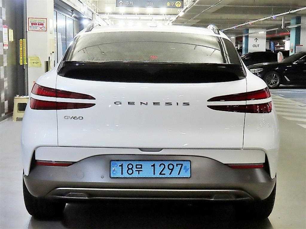 Genesis GV60 - Vista 7