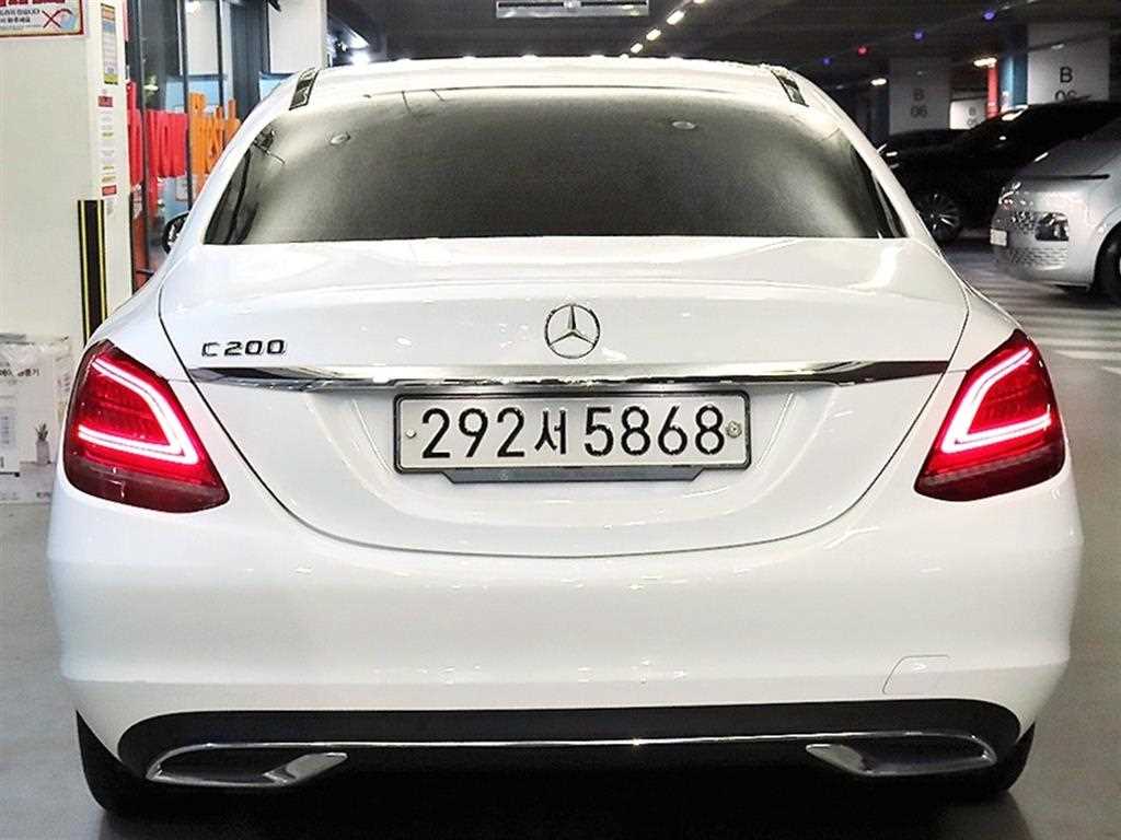 Mercedes Benz C Class - Vista 7