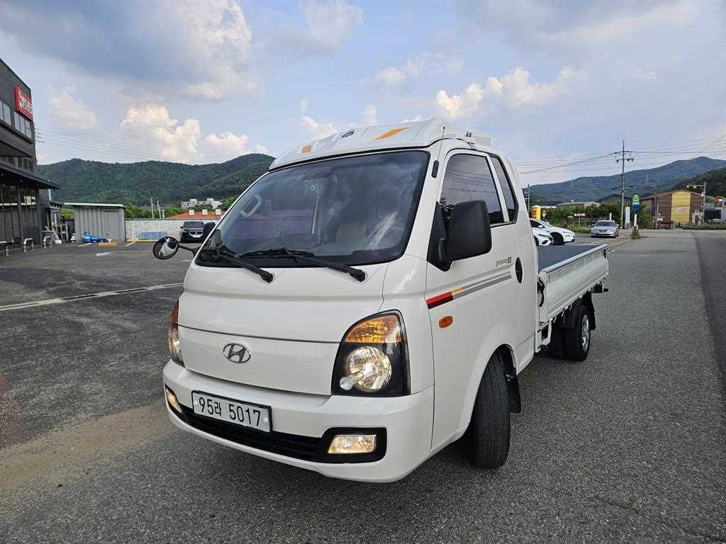 Small Truck Cargo (small) 2017 Blanco - Importación desde Corea - HF Imports Iquique - Foto 1