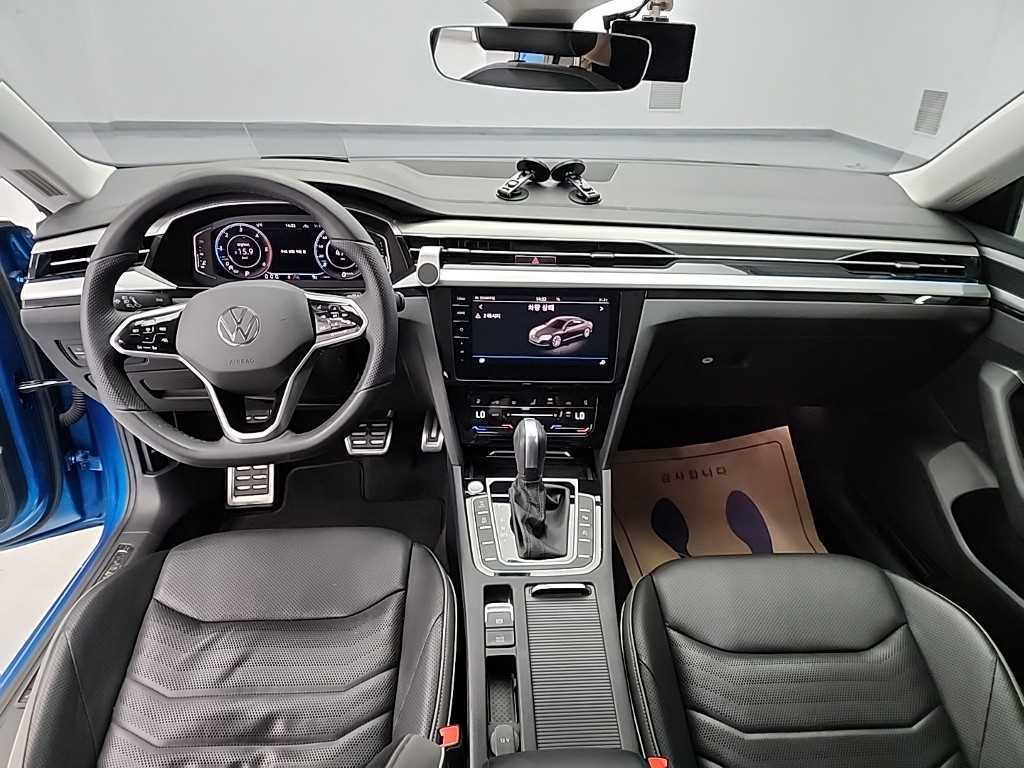 Volkswagen Arteon - Vista 9