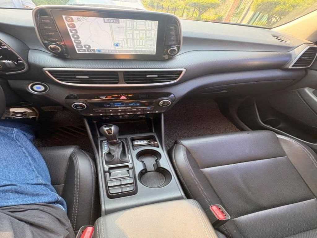 HYUNDAI Tucson - Vista 12