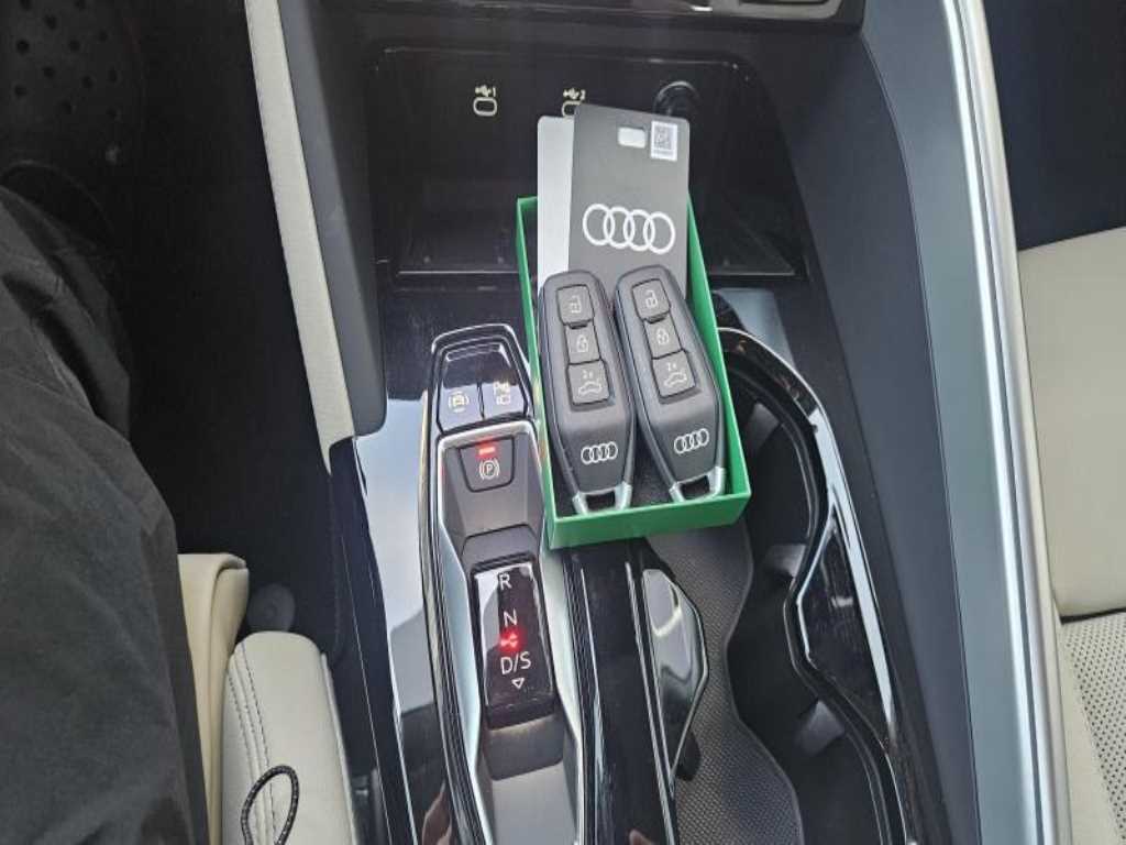 Audi Q5 2026 Blanco - Importación desde Corea - HF Imports Iquique - Foto 13