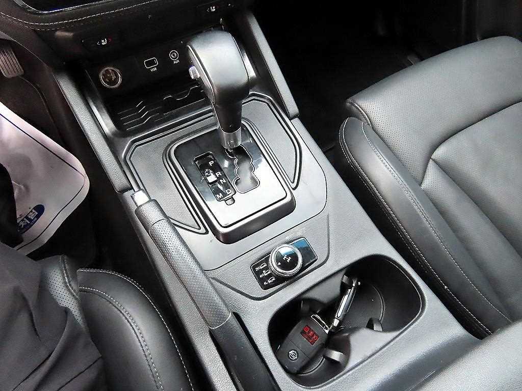 Ssangyong Rexton - Vista 12