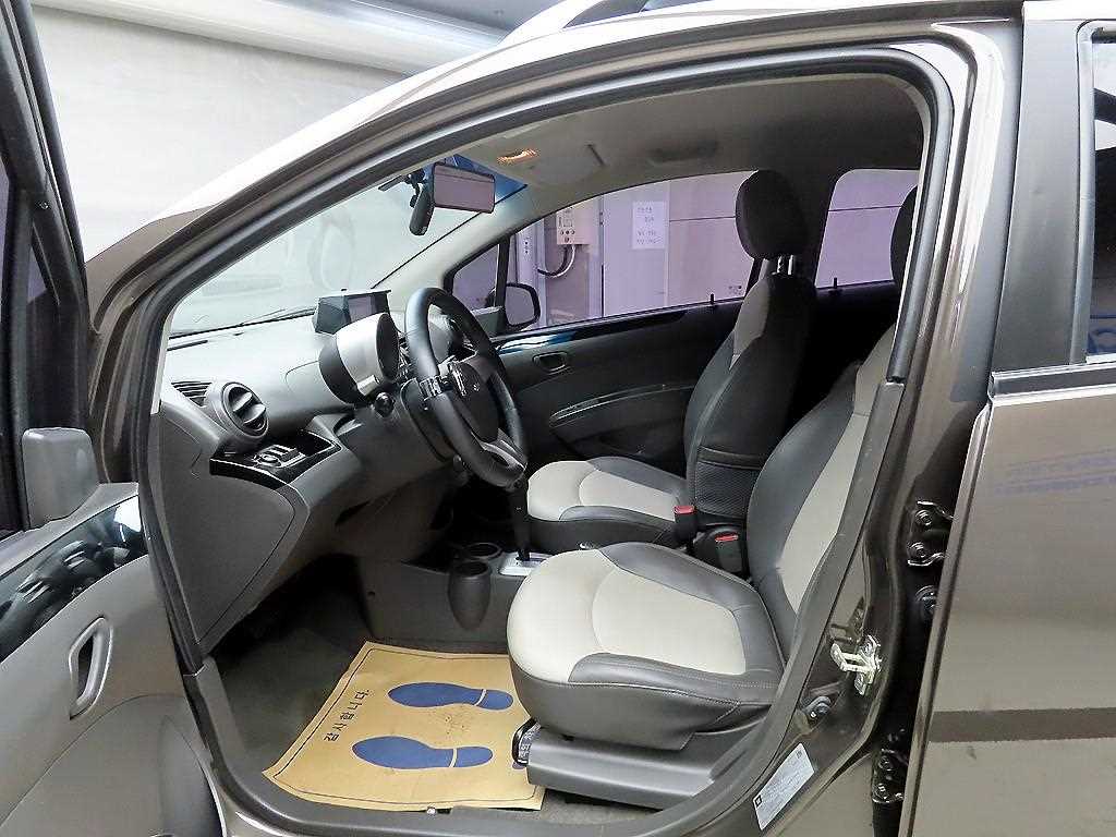 Chevrolet Spark - Vista 7