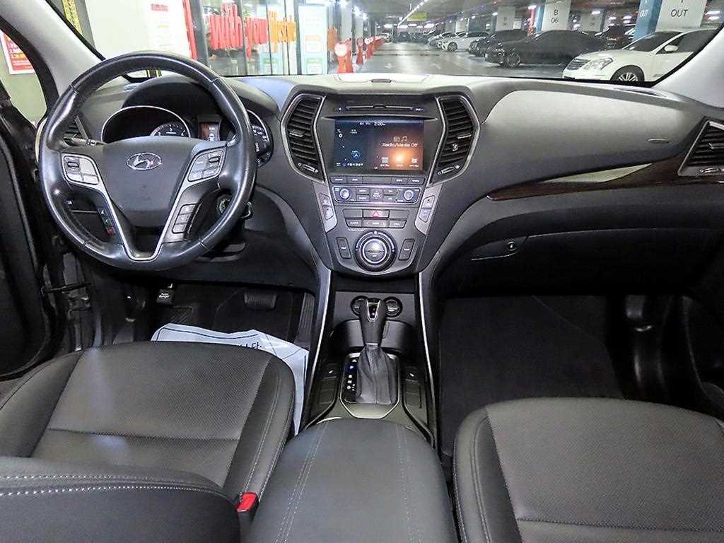 HYUNDAI Santa Fe - Vista 12