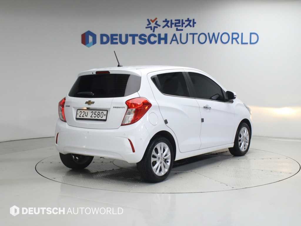 Chevrolet Spark - Vista 2