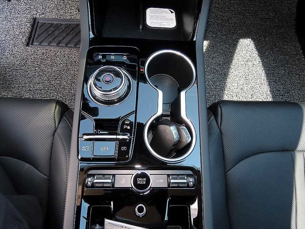 KIA K5 2026 Gris - Importación desde Corea - HF Imports Iquique - Foto 13