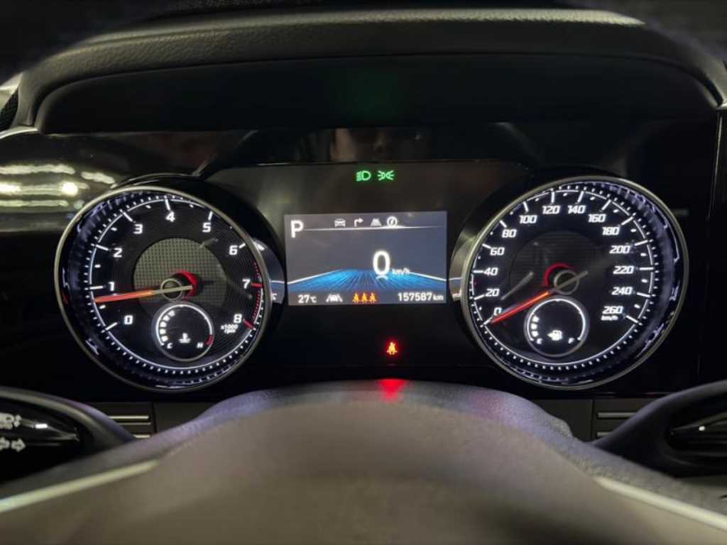 HYUNDAI Grandeur - Vista 11