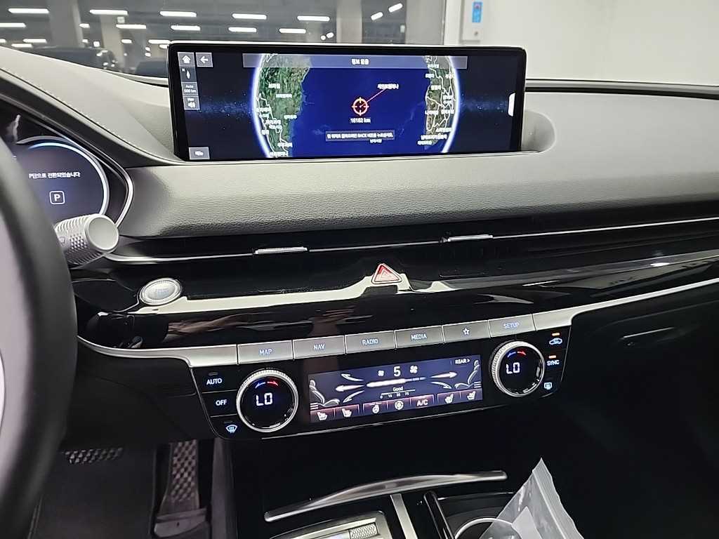 Genesis G80 - Vista 12