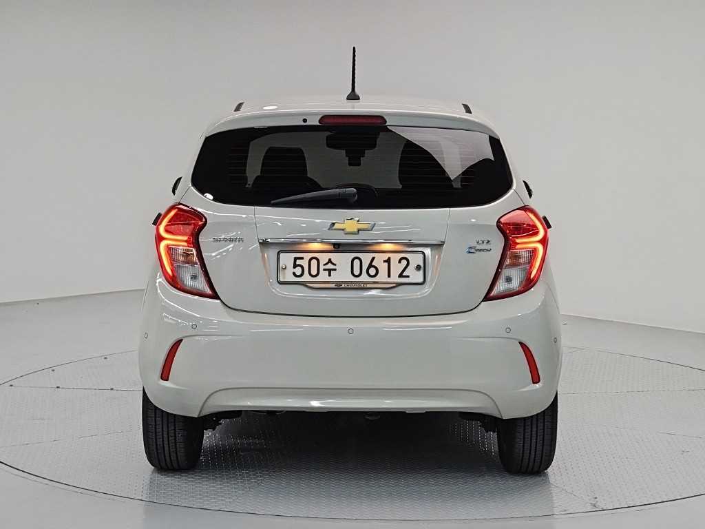 Chevrolet Spark - Vista 3