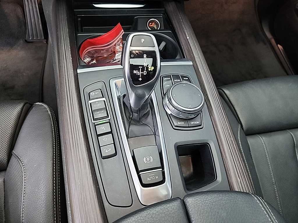 BMW X5 - Vista 10