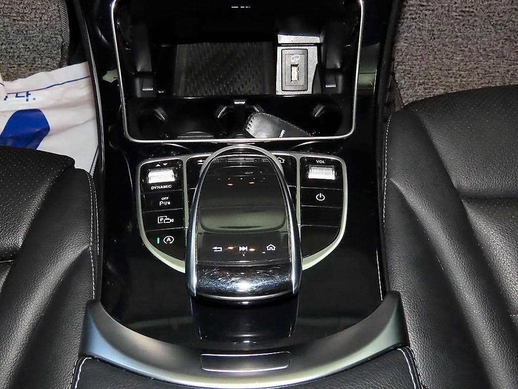 Mercedes Benz C Class 2020 - Importación desde Corea - HF Imports Iquique - Foto 15