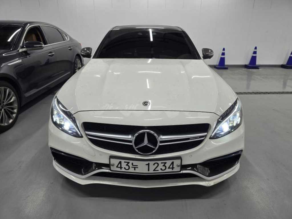 Mercedes Benz C Class 2019 Blanco - Importación desde Corea - HF Imports Iquique - Foto 1
