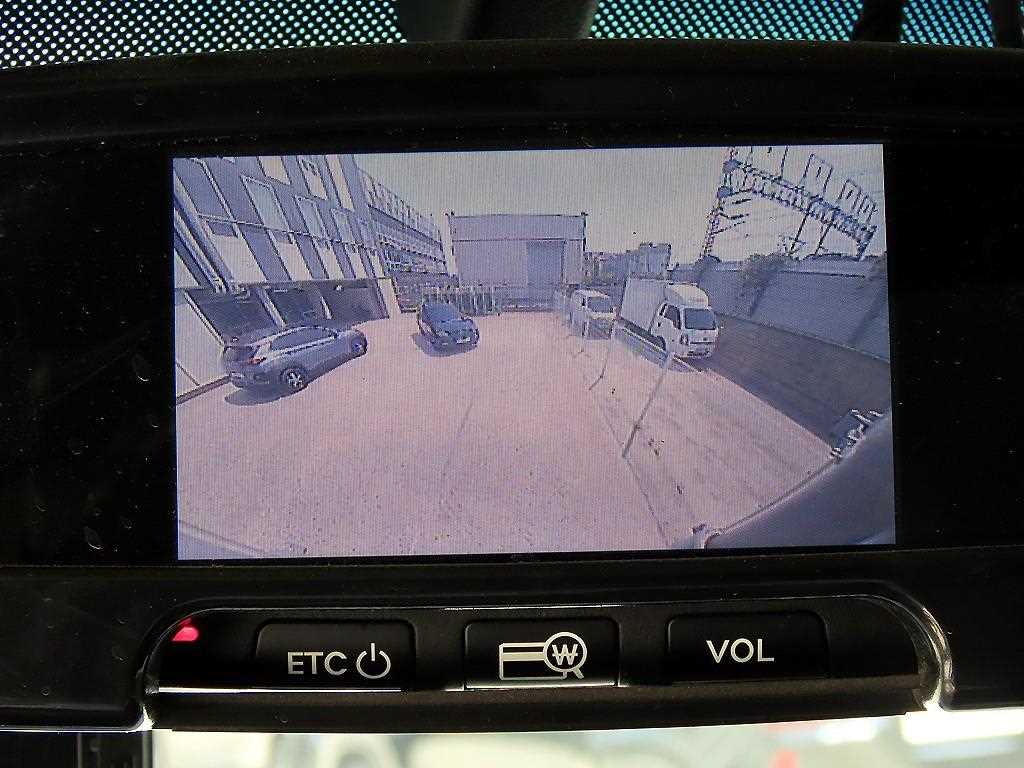 Small Truck Normal Box(High Deck) 2024 Blanco - Importación desde Corea - HF Imports Iquique - Foto 17