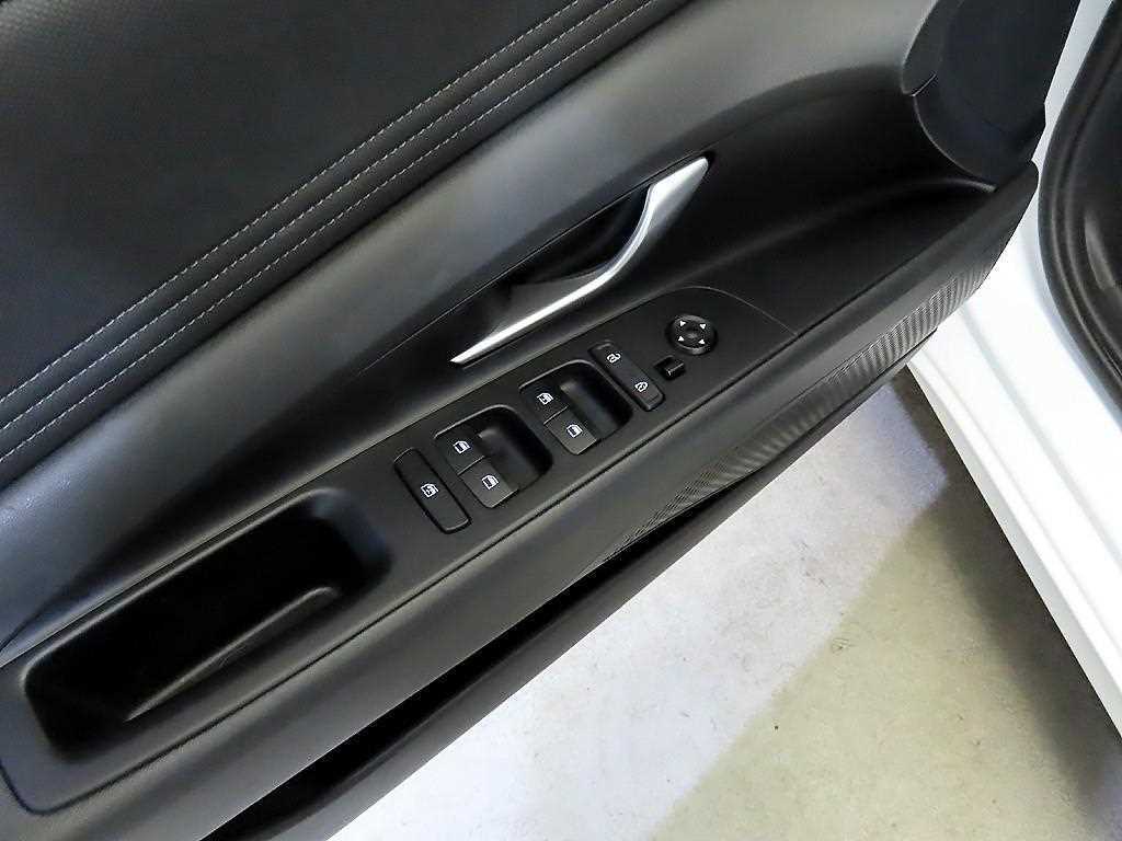 HYUNDAI Avante 2020 Blanco - Importación desde Corea - HF Imports Iquique - Foto 18