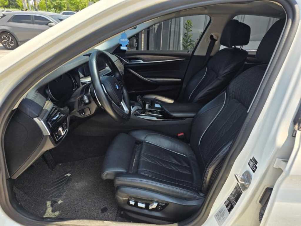 BMW 5 Series - Vista 3