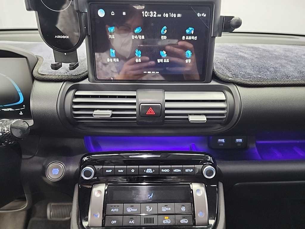 HYUNDAI Casper - Vista 12