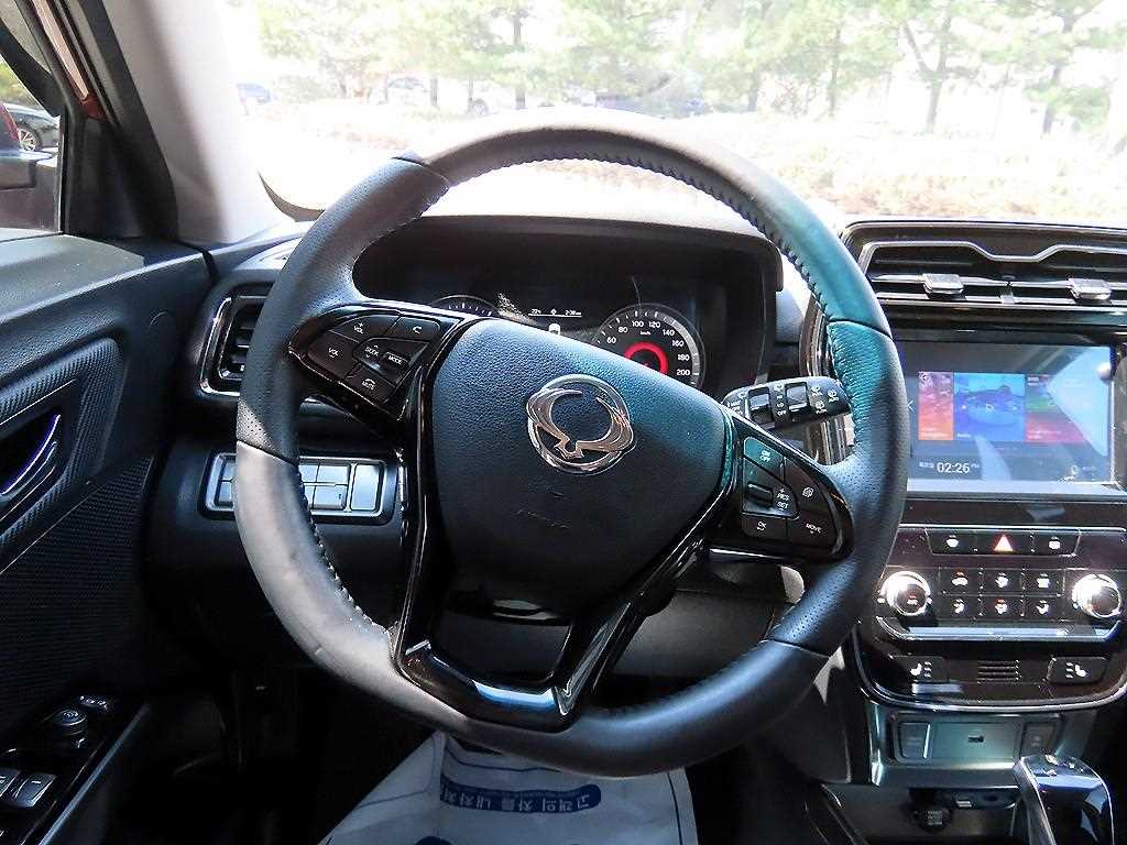 Ssangyong Tivoli - Vista 10
