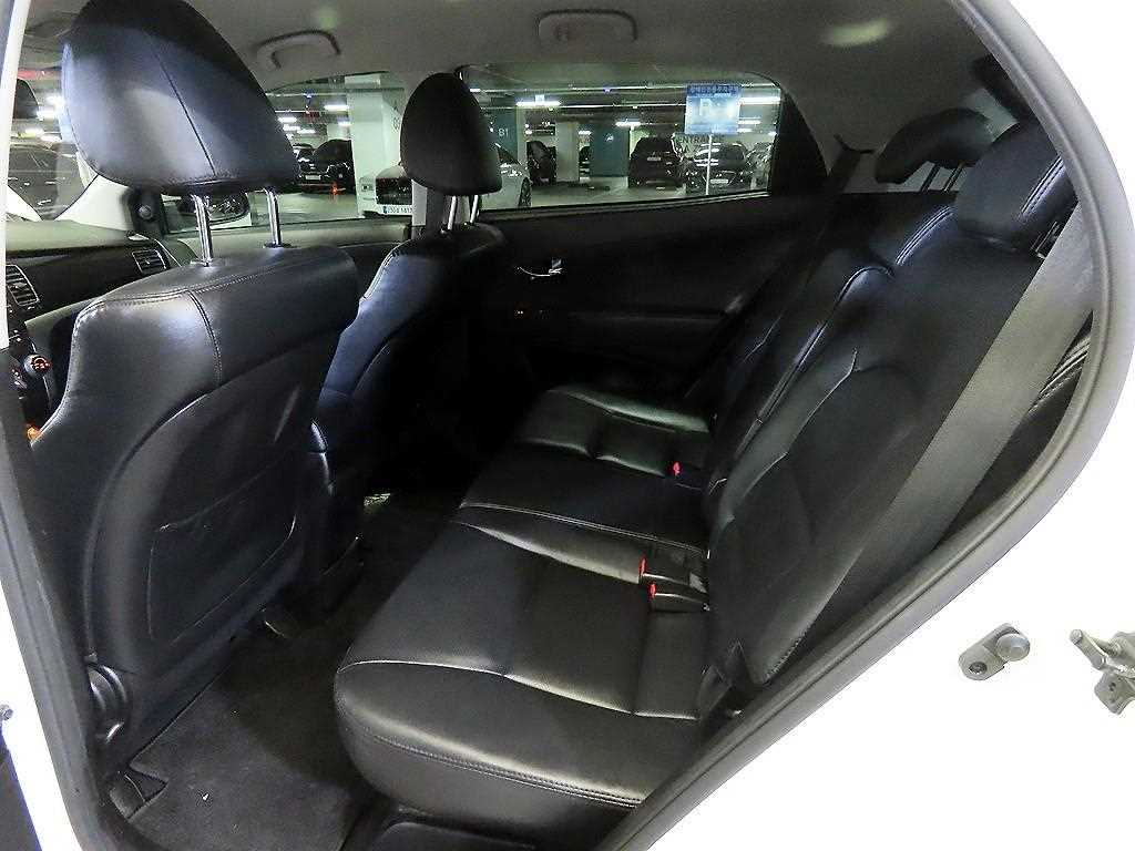 Ssangyong Korando - Vista 9