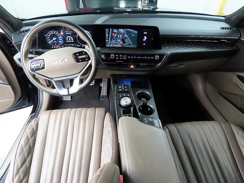 KIA K8 - Vista 9