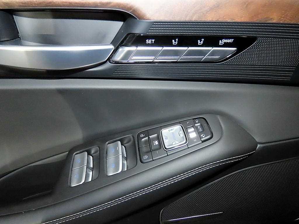 Genesis G90 2021 Negro - Importación desde Corea - HF Imports Iquique - Foto 15