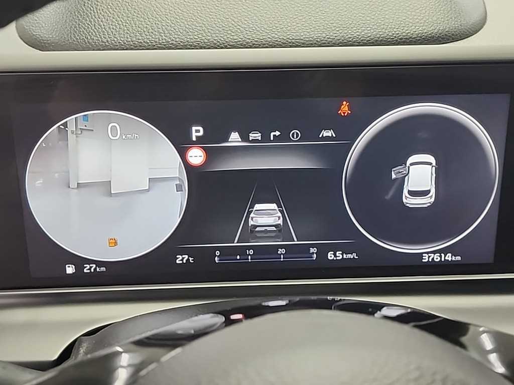 KIA Seltos - Vista 8