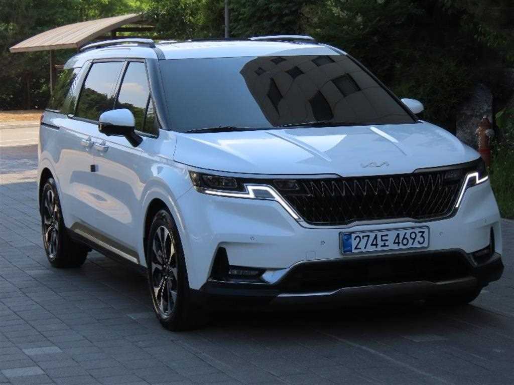 KIA Carnival - Vista 2