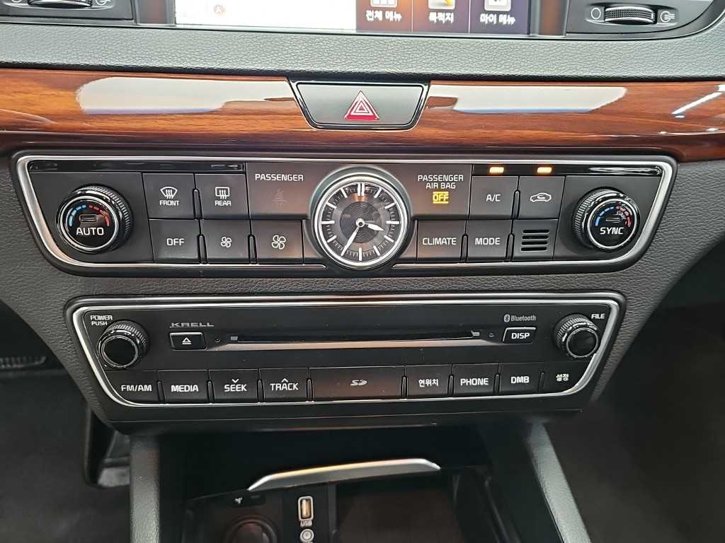 KIA K7 - Vista 12