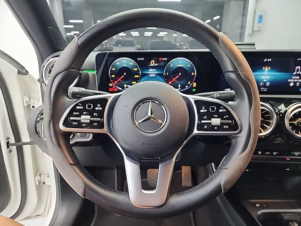 Mercedes Benz A Class - Vista 11