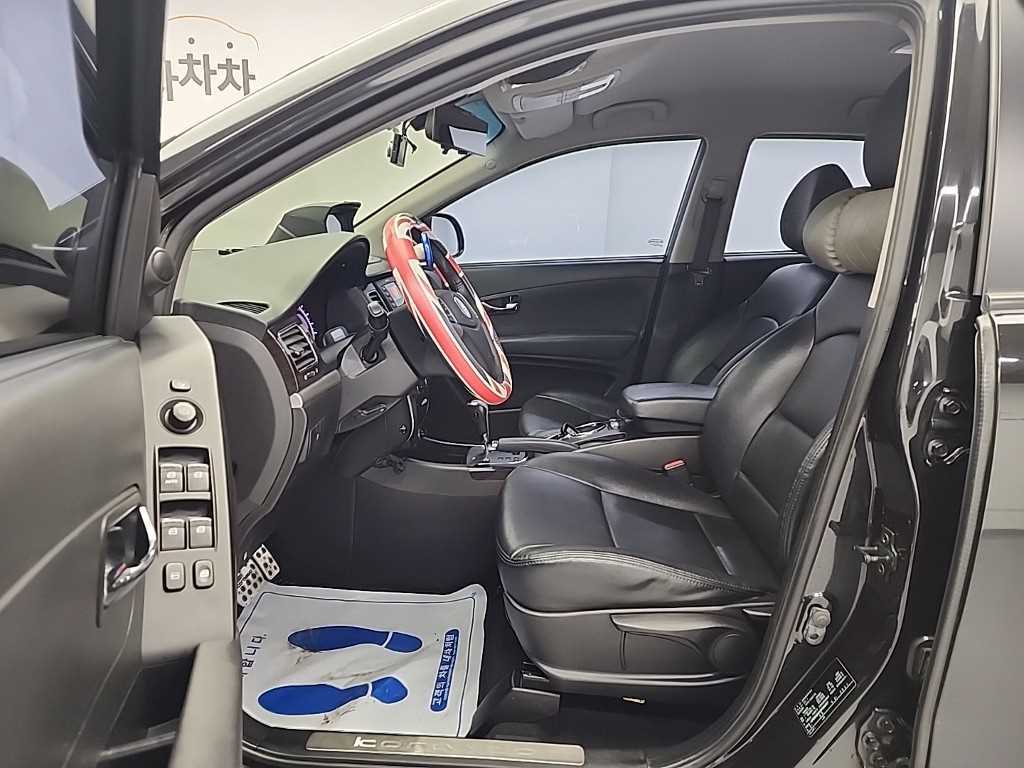 Ssangyong Korando 2012 Negro - Importación desde Corea - HF Imports Iquique - Foto 13