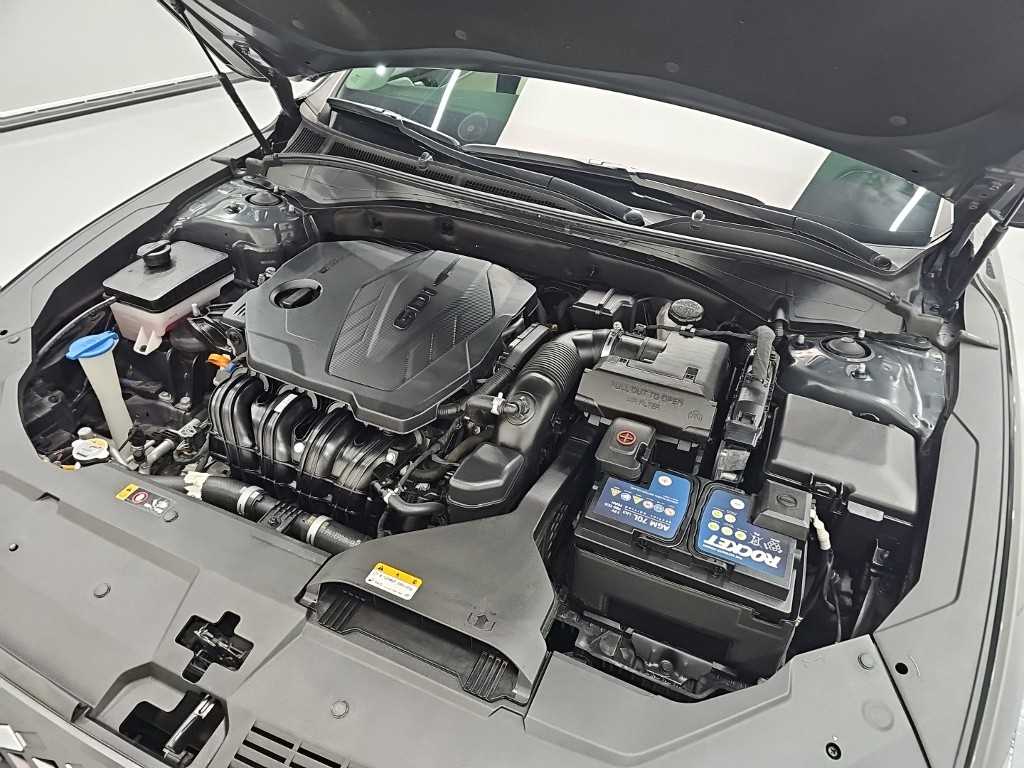 HYUNDAI Grandeur - Vista 8
