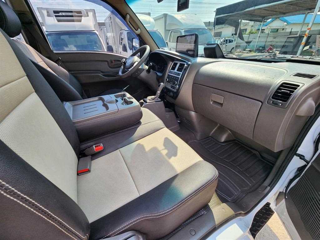 Small Truck Normal Box(High Deck) 2025 Blanco - Importación desde Corea - HF Imports Iquique - Foto 14