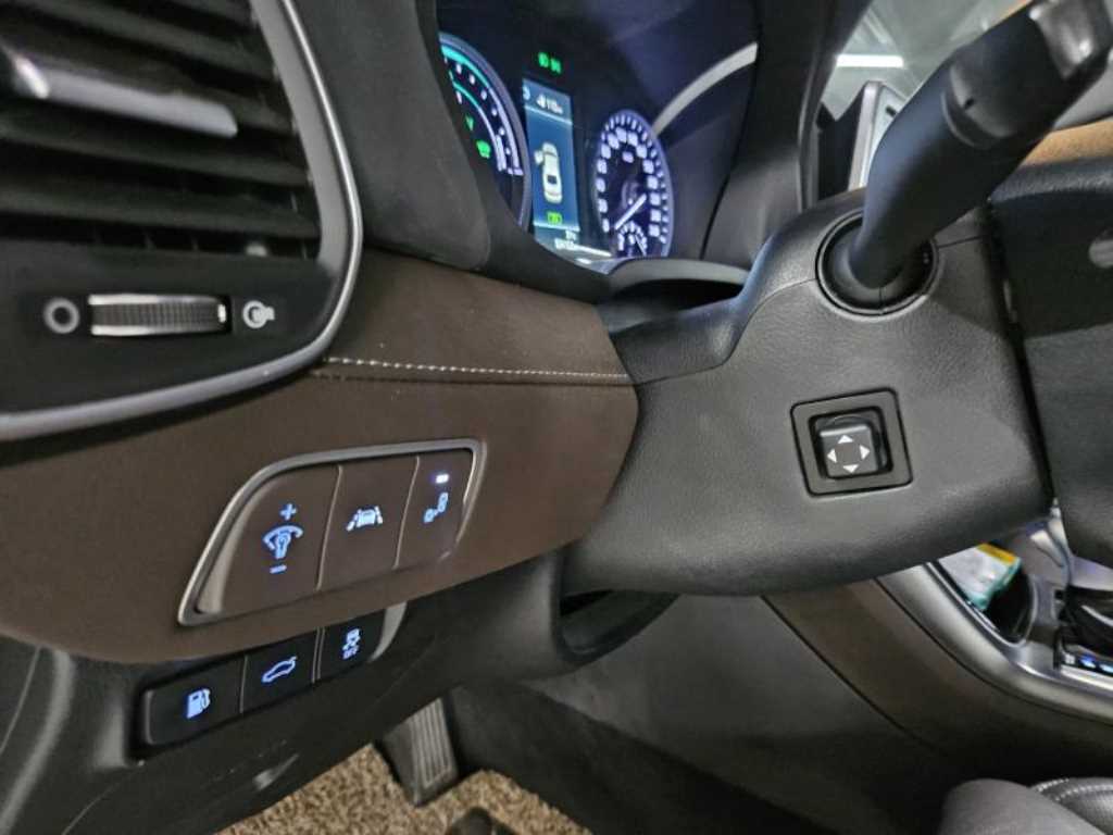 HYUNDAI Grandeur - Vista 9