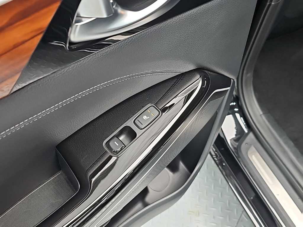 KIA K7 2016 Negro - Importación desde Corea - HF Imports Iquique - Foto 15
