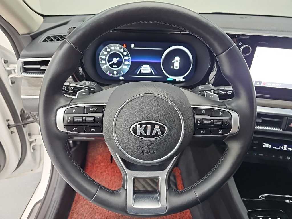 KIA K5 - Vista 11