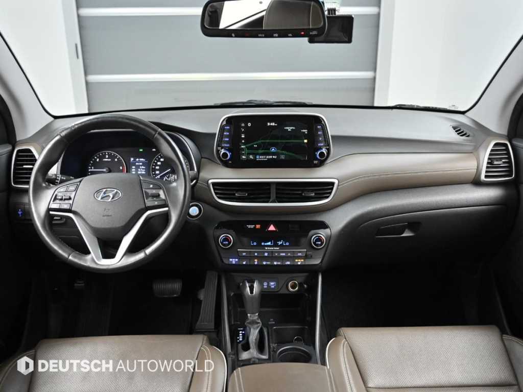 HYUNDAI Tucson - Vista 9