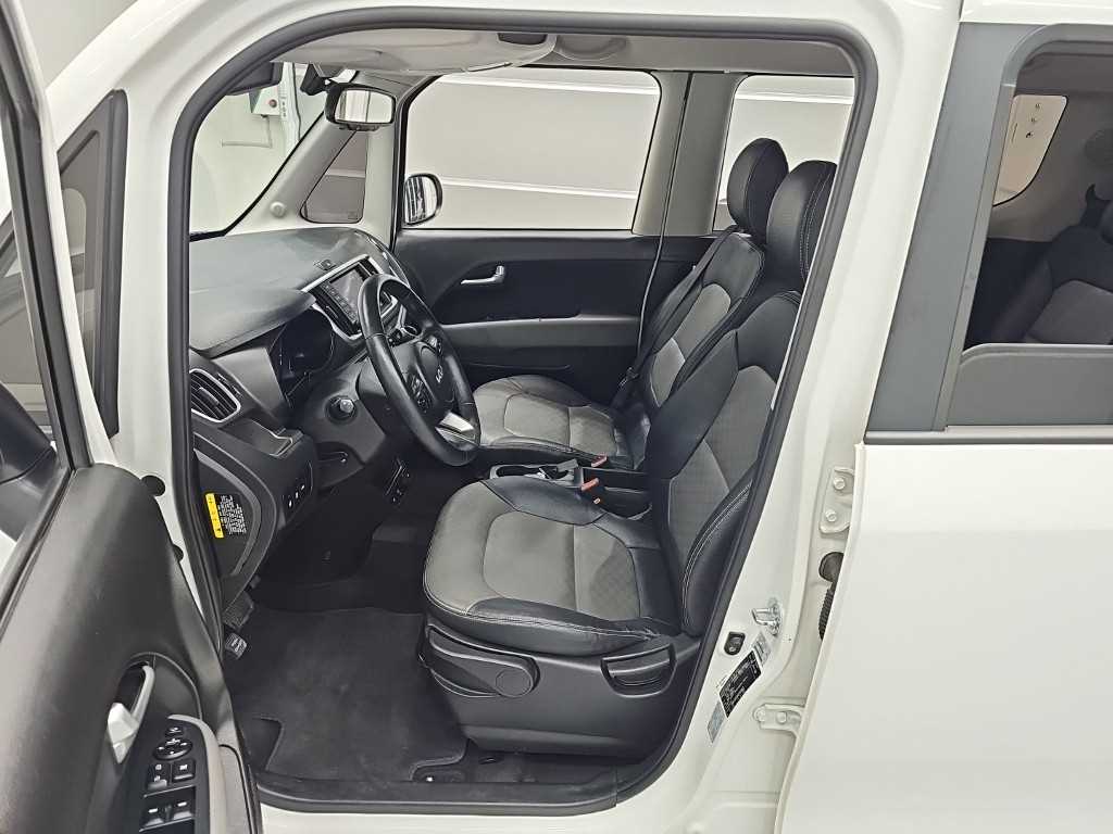 KIA Ray 2022 Blanco - Importación desde Corea - HF Imports Iquique - Foto 13