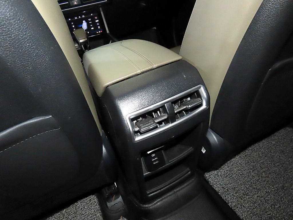 Ssangyong Torres 2022 Blanco - Importación desde Corea - HF Imports Iquique - Foto 18